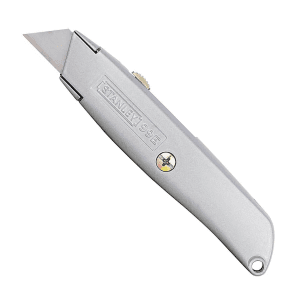 Stanley 18.5 mm Retractable Utility Knife with 3 Heavy-Duty Blades (Classic 99), 10-099