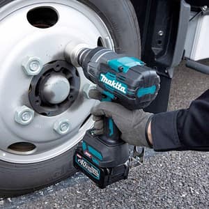 Makita 40Vmax XGT BL Cordless 12.7 mm (1/2") Cordless Impact Wrench with Forward/Reverse Rotation & Auto Stop Mode (Bare Tool), TW004GZ