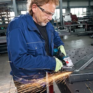 Bosch 125mm / 5 inch 18V Heavy Duty Cordless Angle Grinder (Brushless), GWS18V-10 (Solo)