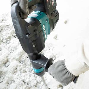 Makita 40Vmax XGT BL Cordless Demolition Hammer with Rapid Charger & 2 Pcs 4.0Ah Batteries, HM001GM202