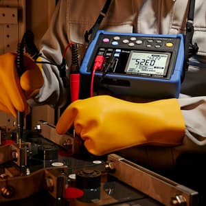 Hioki 160 mA Battery Tester (Bundled with Pin Type Lead L2020), BT3554-52