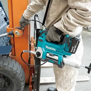 Makita 18V LXT Li-Ion 120 cm (47-1/4") Cordless Grease Gun (Bare Tool), DGP180Z