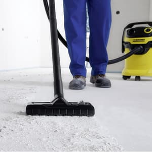 Karcher 25 Litre / 1100W WD5 Wet & Dry Multi-Purpose Vacuum Cleaner, 1.348-190.0
