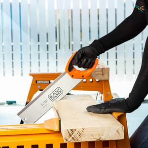 Black+Decker 350 mm / 14 Inch Steel Mitre Box with Saw For Professional & DIY Use, BDHT20346