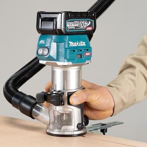 Makita 40Vmax XGT BL mm 9.53 mm (3/8") Cordless Trimmer with Twin LED Lights, RT001GZ14