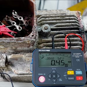 Metravi 0.125M - 4000M Ohms Digital Solar Insulation Tester, PRO DIT-960PV