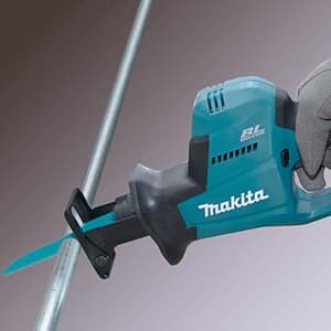 Makita 18V LXT BL 22 mm (7/8") Cordless Reciprocating Saw (Bare Tool), DJR189Z