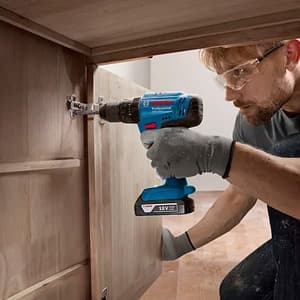 Bosch 18V / 13 mm Li-ion Professional Cordless Impact Drill Drivers with 1 x 2.0 Ah Batteries & Charger, GSB 183-LI