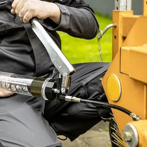 Hogert 400 ml One-Hand Grease Gun, HT8G907