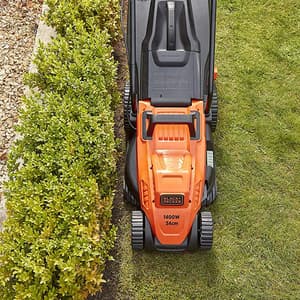 Black+Decker 1600W / 14 Inch Winged Blade 45L Grassbox Capacity Lawn Mower With Bike Handle, BEMW471BH-B1