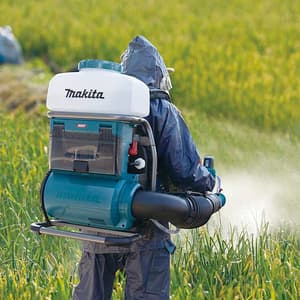Makita 40Vmax XGT BL 15 Ltr Cordless Backpack Mist Blower with Rapid Charger & 2 Pcs 5.0A.h Batteries, PM001GT201