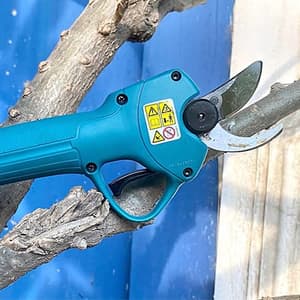 Makita 12Vmax CXT BL 25 mm (1") Cordless Pruning Shear (Bare Tool), UP100DZ